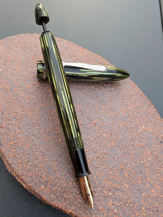 Marine Green Sheaffer Balance long Junior - fine point