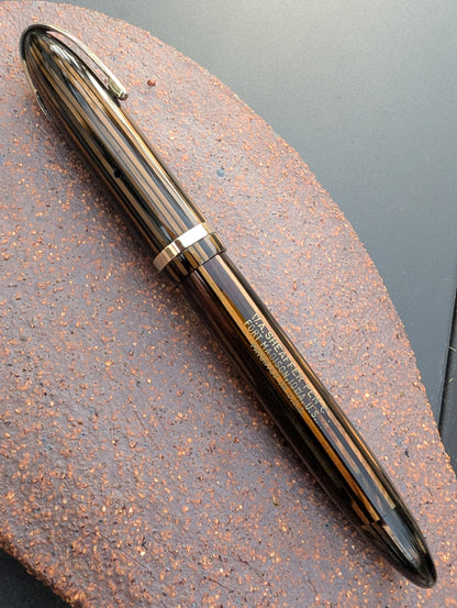 1941 Golden Brown Sheaffer Balance Defender - fine point