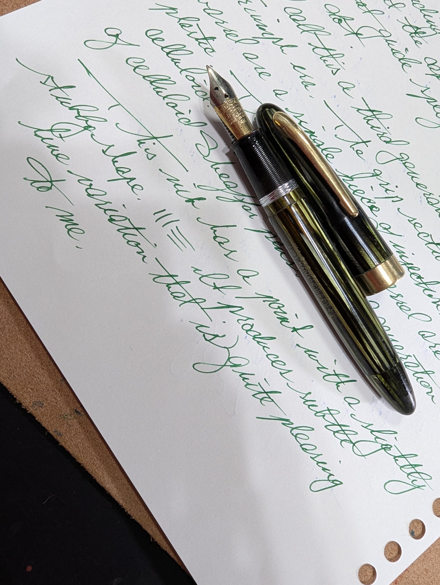 1947 Marine Green Sheaffer Sovereign fountain pen - Vacuum-Fil - stubby fine point