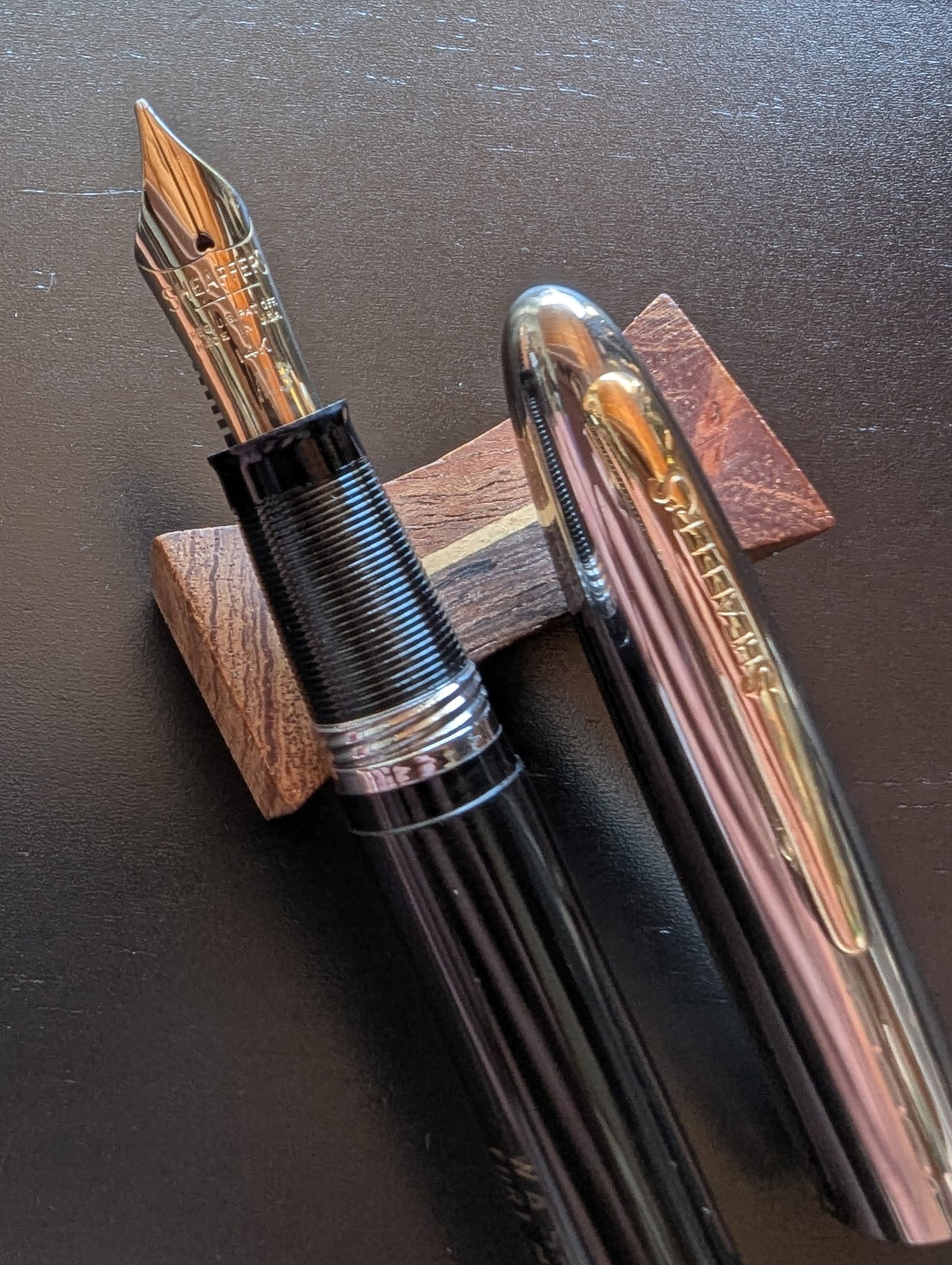 Black Sheaffer Snorkel Sovereign - medium point