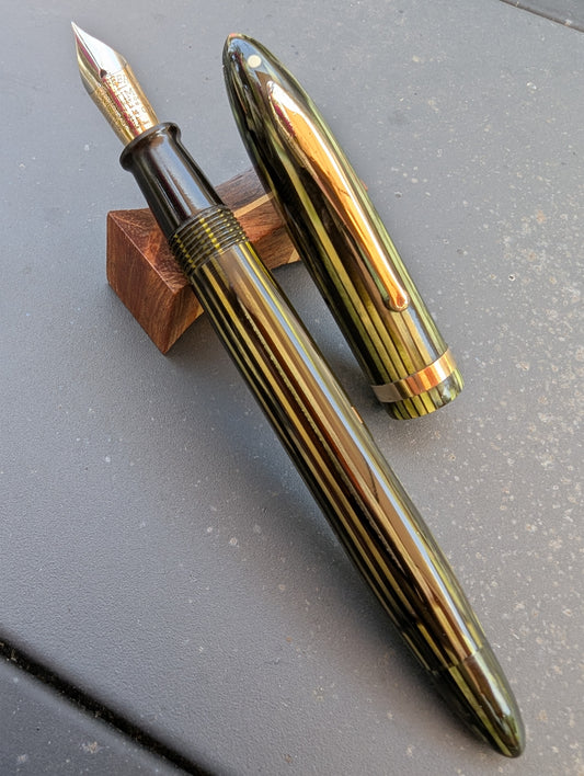 Marine Green Sheaffer Balance Statesman - extra-fine point