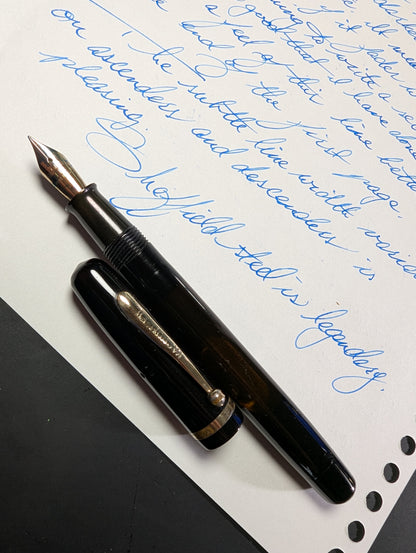 ~1934 Black full size VACUUM-FIL - fine point