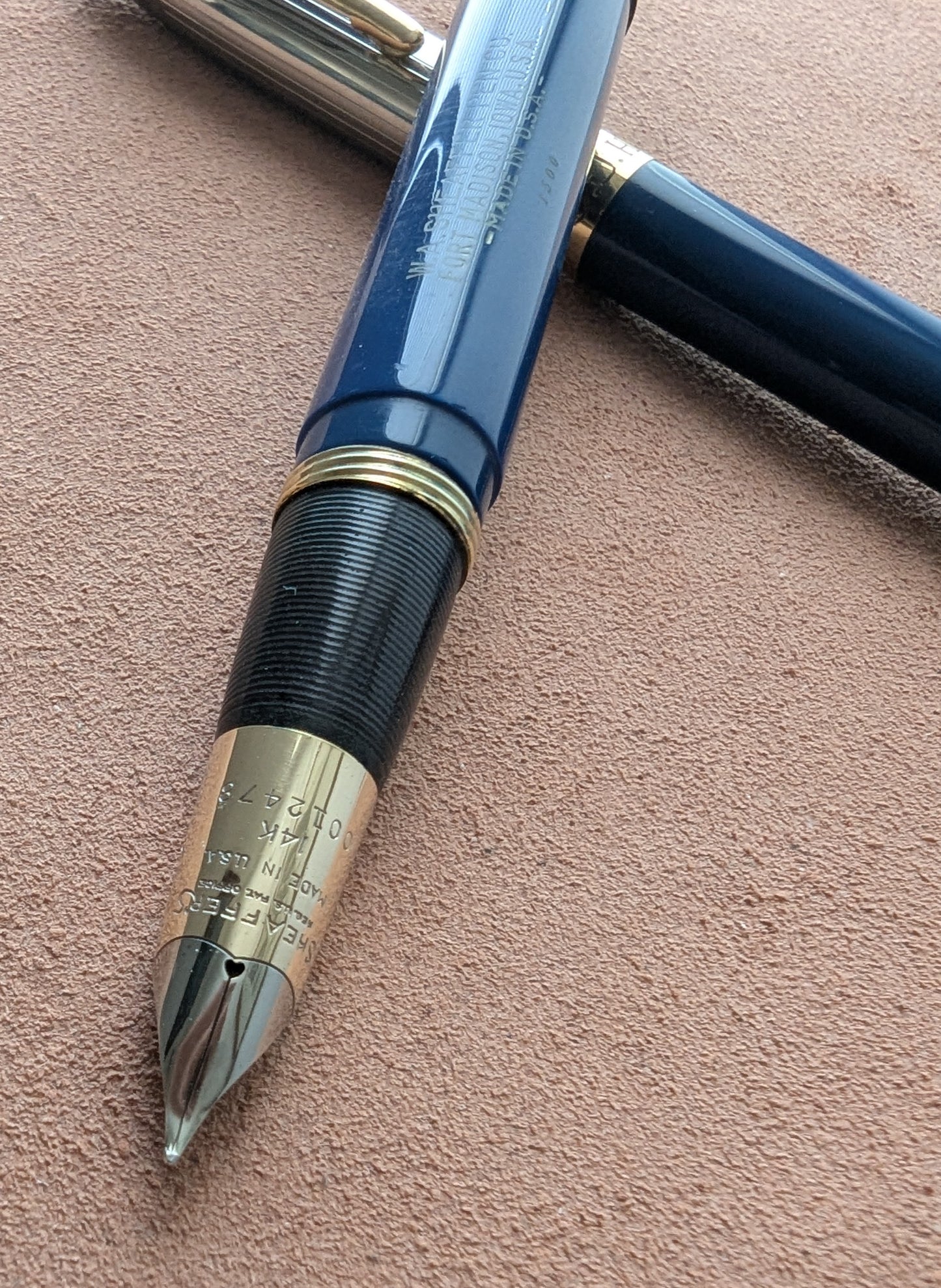 1948 Persian Blue Sheaffer Triumph Sentinel Deluxe fountain pen & pencil - fine point