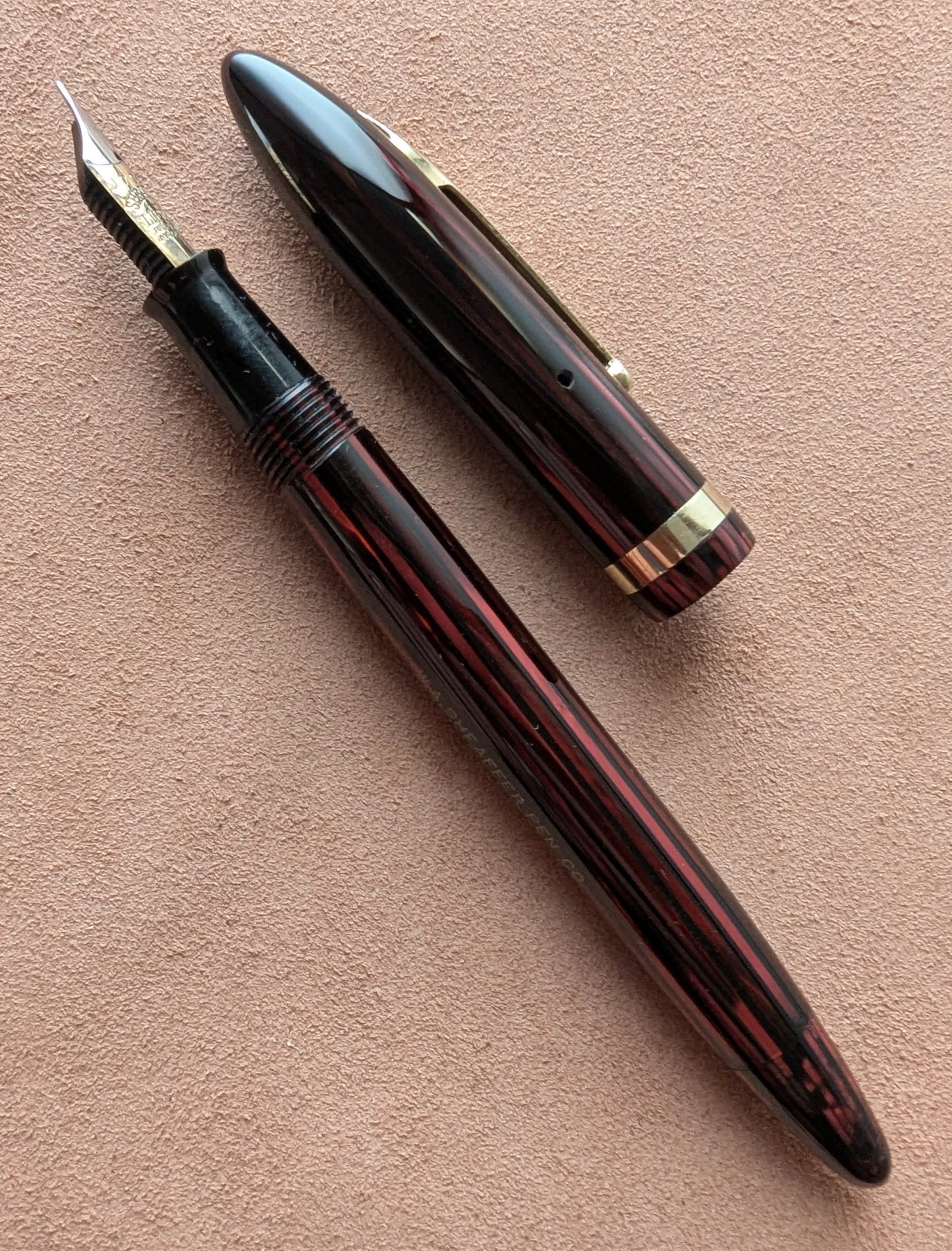 ~1941 Carmine Sheaffer Balance Sovereign Fountain Pen - fine-medium point