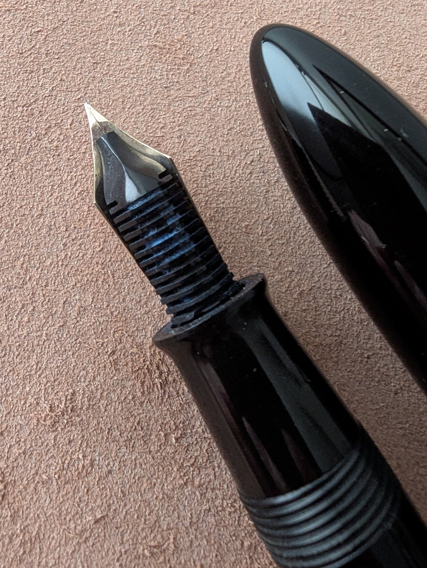 Black Sheaffer Balance "Premier"  pen - lever filler - Fine point