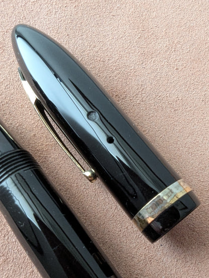 Black Sheaffer Balance "Premier"  pen - lever filler - Fine point