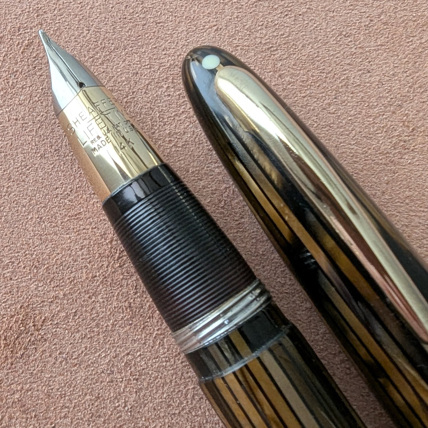 ~1947 Golden Brown Sheaffer Triumph Valiant - fine-medium point