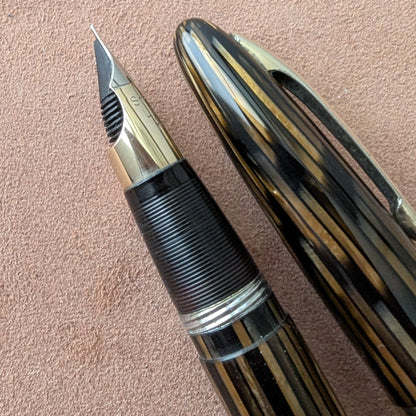 ~1947 Golden Brown Sheaffer Triumph Valiant - fine-medium point