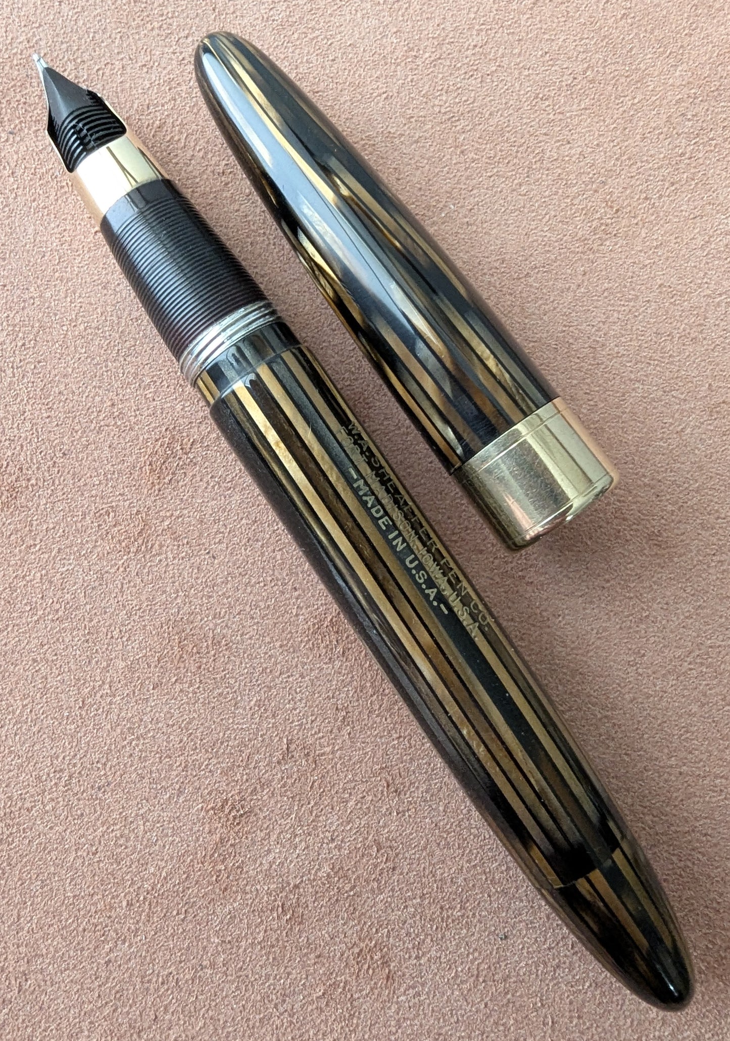 ~1947 Golden Brown Sheaffer Triumph Valiant - fine-medium point