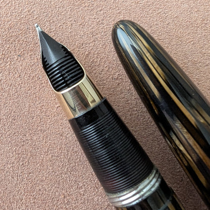 ~1947 Golden Brown Sheaffer Triumph Valiant - fine-medium point