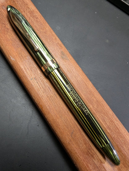Marine Green Sheaffer Balance Sovereign Fountain Pen - fine point
