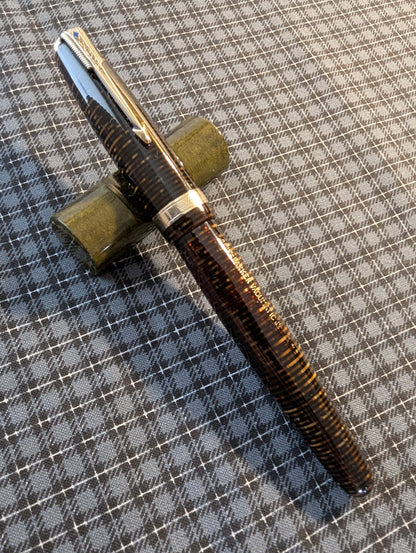 1944 Golden Pearl Parker Vacumatic Major - fine-medium point
