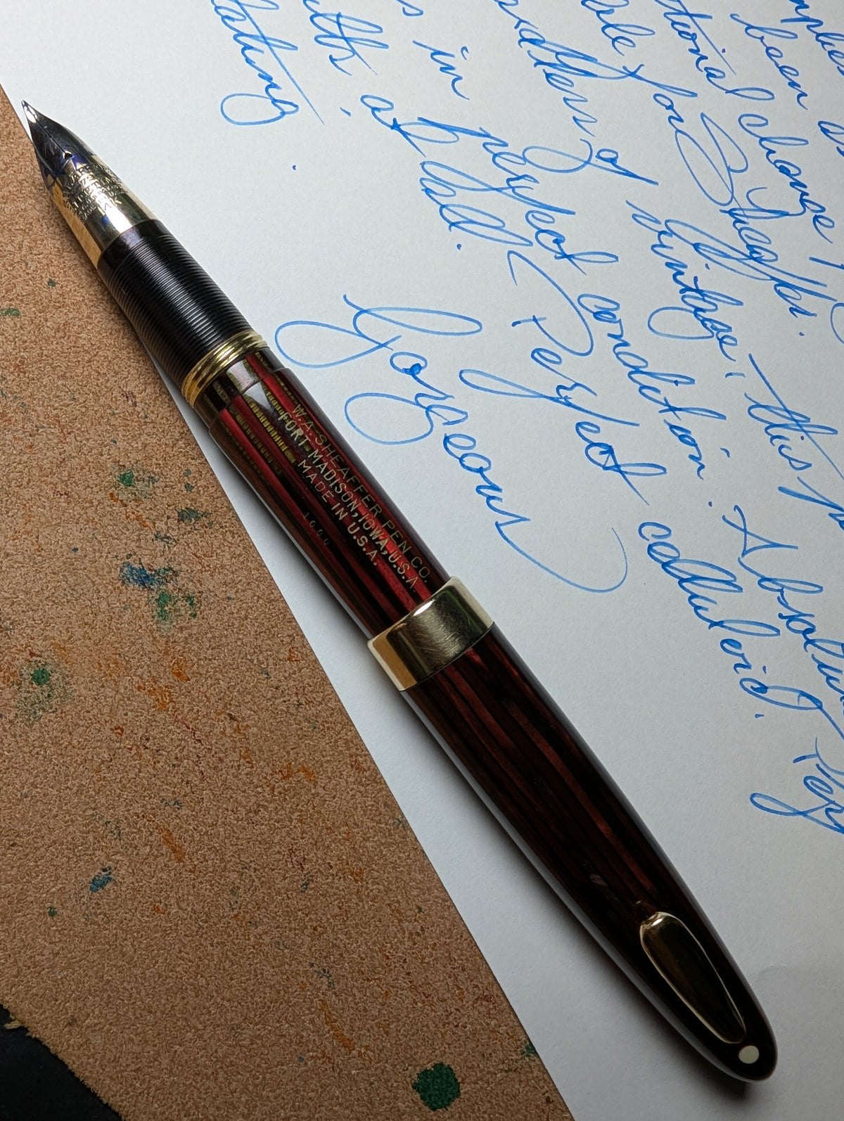 ~1947 Carmine Sheaffer Tuckaway Statesman fountain pen - fine point
