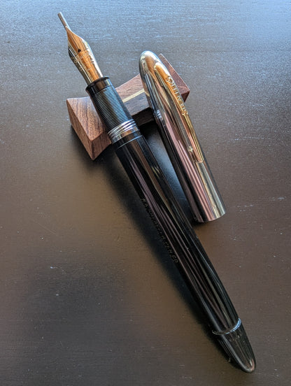 Black Sheaffer Snorkel Sovereign - medium point