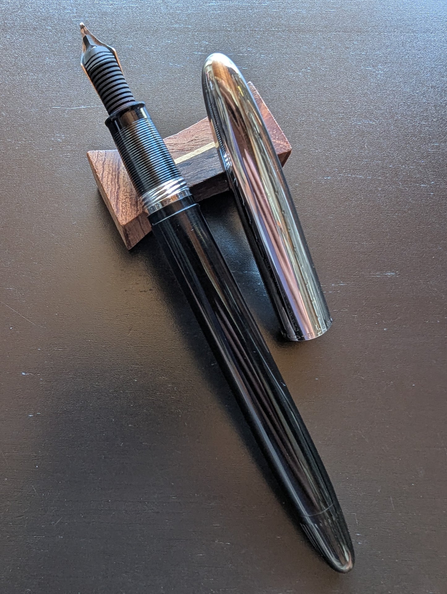 Black Sheaffer Snorkel Sovereign - medium point