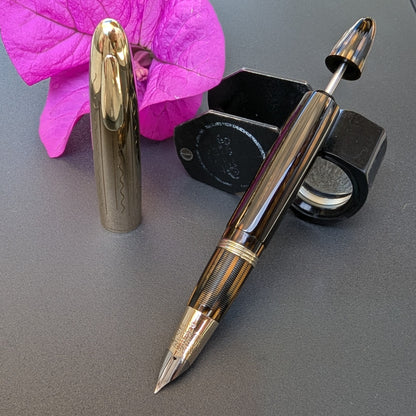 Golden Brown Sheaffer Triumph Tuckaway Crest