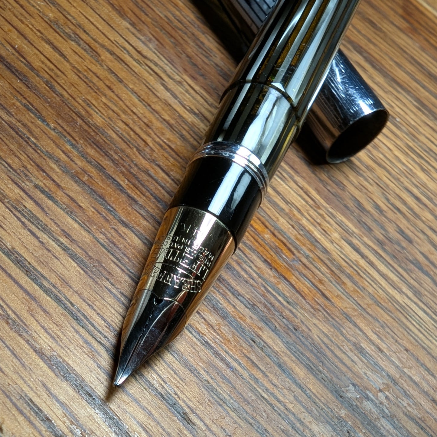 1942 Gray Sheaffer Triumph - Vacuum-Fil - medium-broad