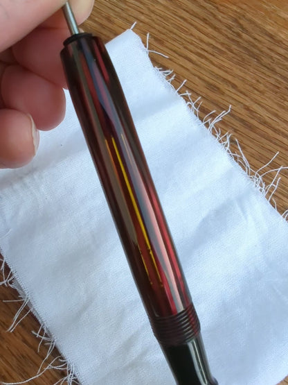 1941 Carmine Sheaffer Balance Statesman - fine point