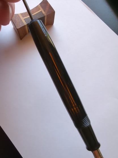Black Sheaffer Craftsman fountain pen - medium Gregg point