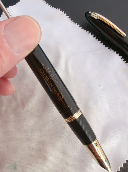 1943-5 Black Sheaffer Triumph Statesman - medium point