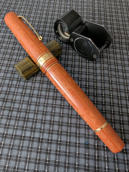 Leonardo Momento Zero Grande Art Deco Terracotta and gold 2021 fountain pen - medium nib