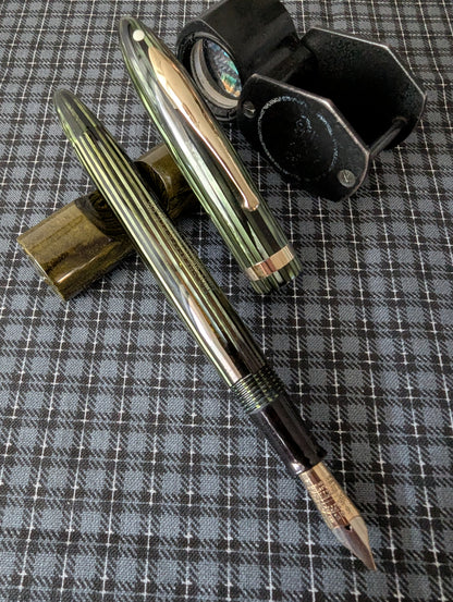 Marine Green Sheaffer Balance Sovereign Fountain Pen - fine point
