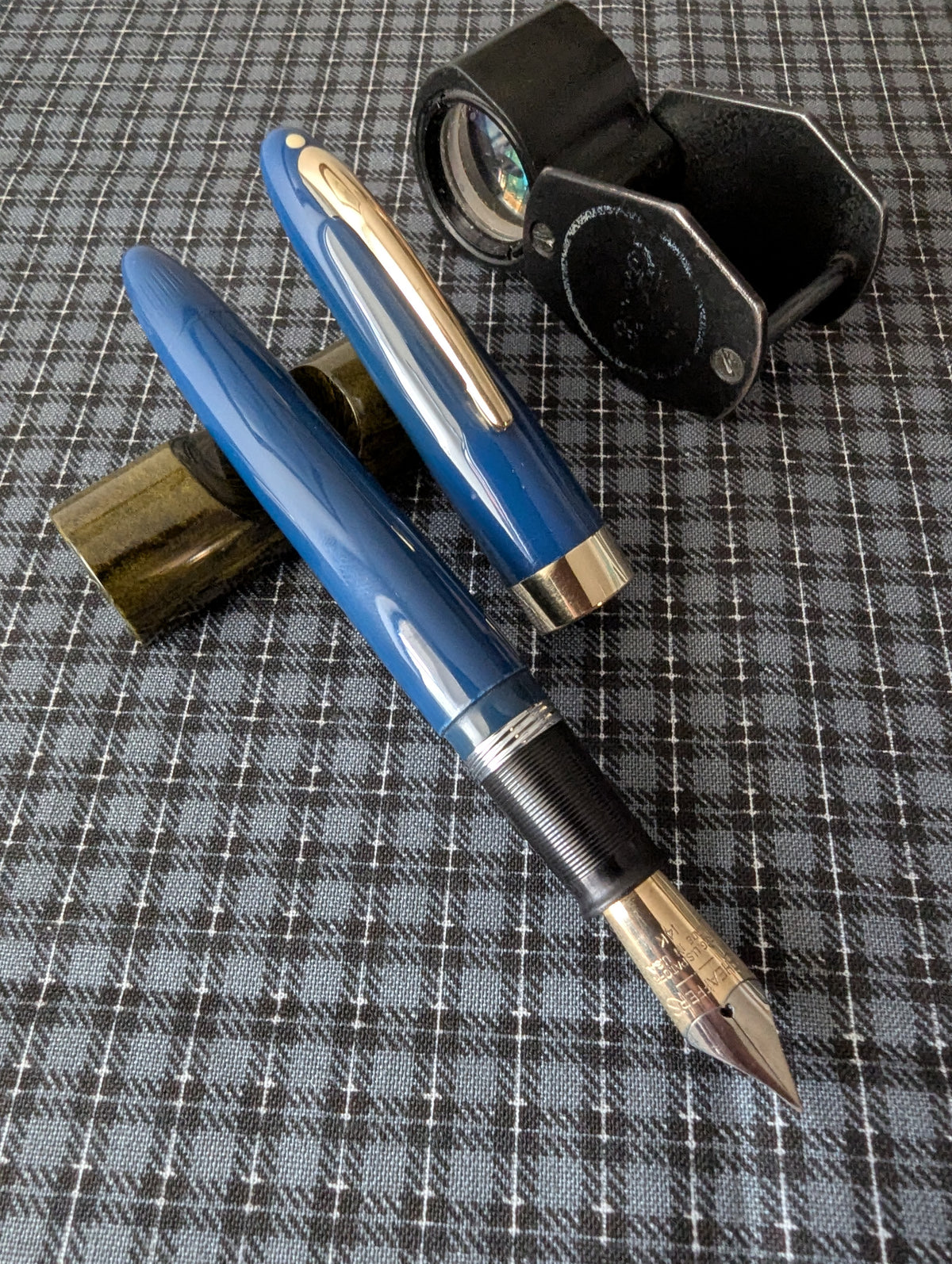 1948 Persian Blue Sheaffer Statesman - Vacuum-Fil - Fine Golden Spade nib