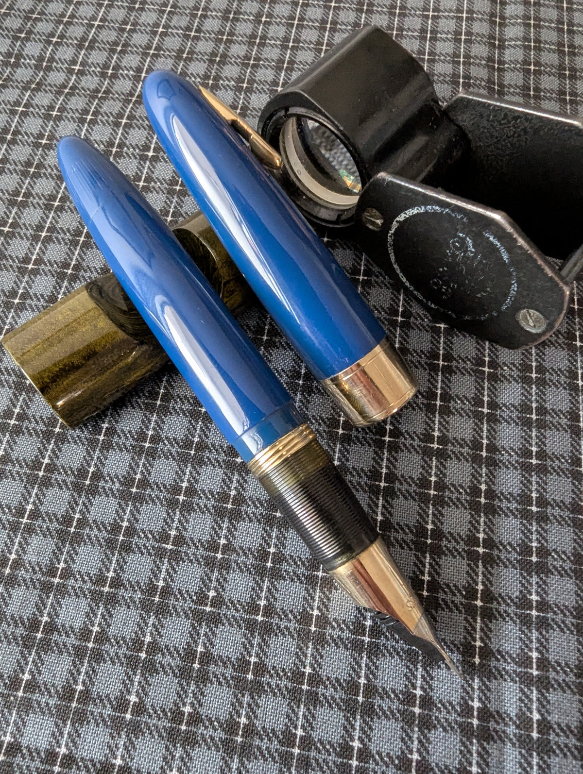1948 Persian blue Sheaffer Tuckaway Valiant Deluxe - Vacuum-Fil - fine point