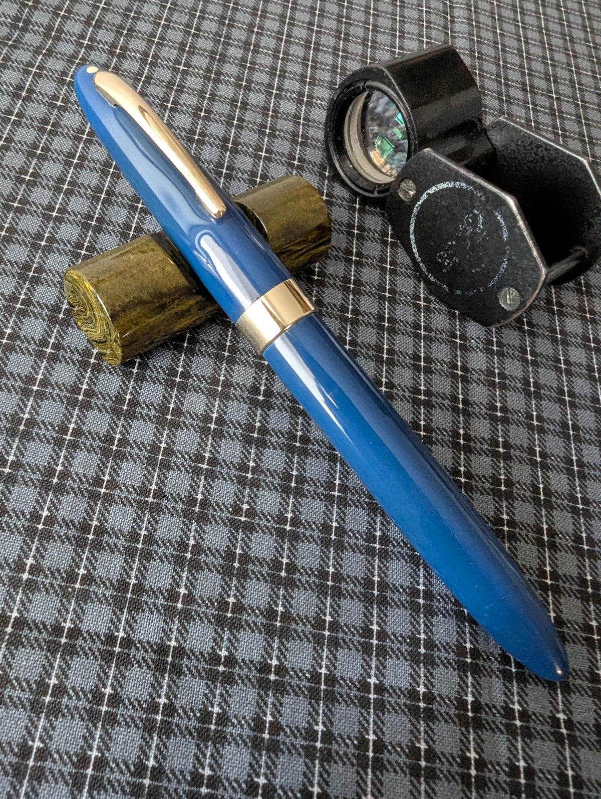 1948 Persian Blue Sheaffer Statesman - Vacuum-Fil - Fine Golden Spade nib