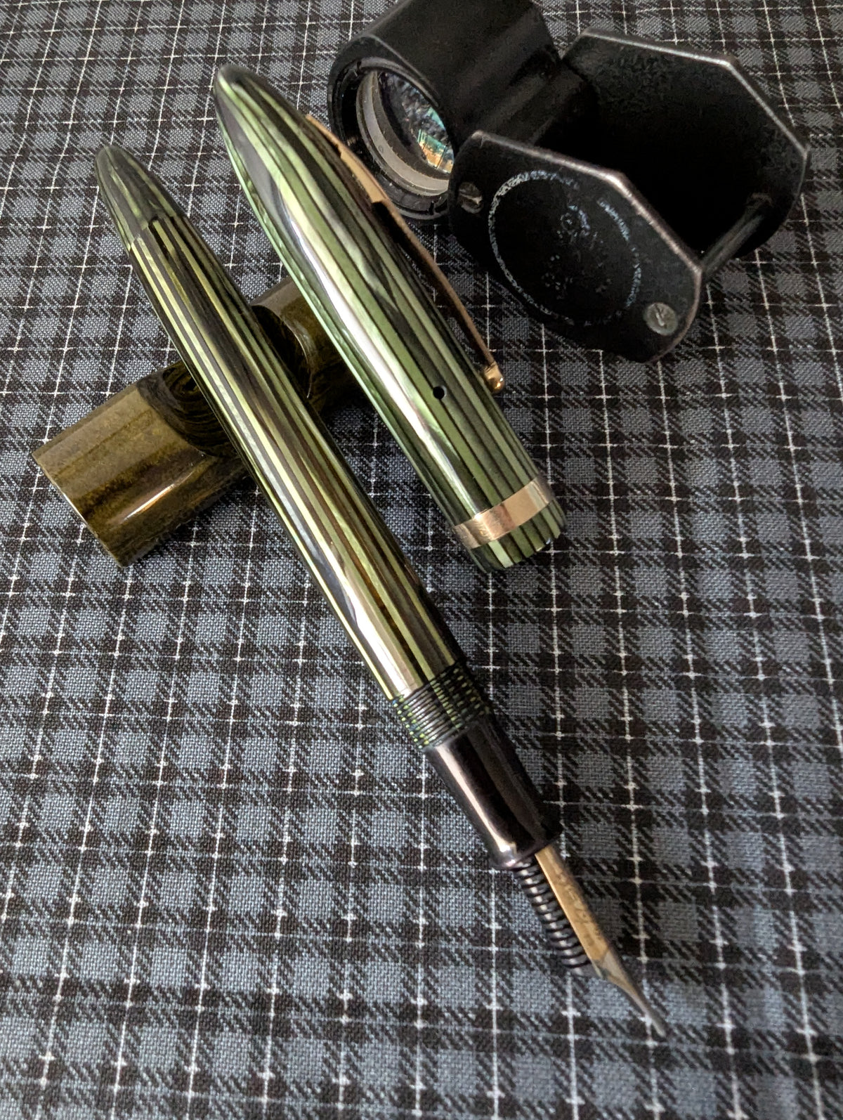 Marine Green Sheaffer Balance Sovereign Fountain Pen - fine point