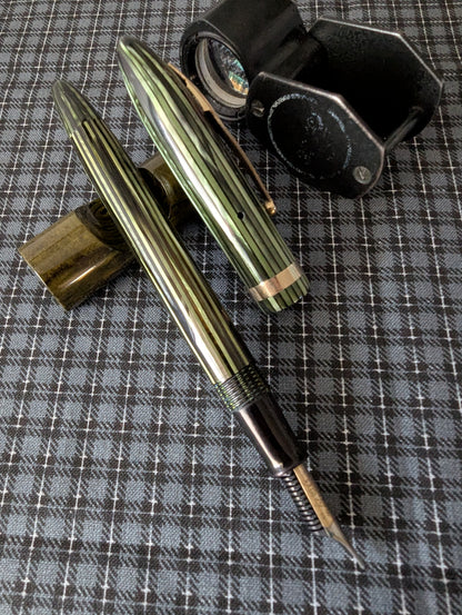 Marine Green Sheaffer Balance Sovereign Fountain Pen - fine point