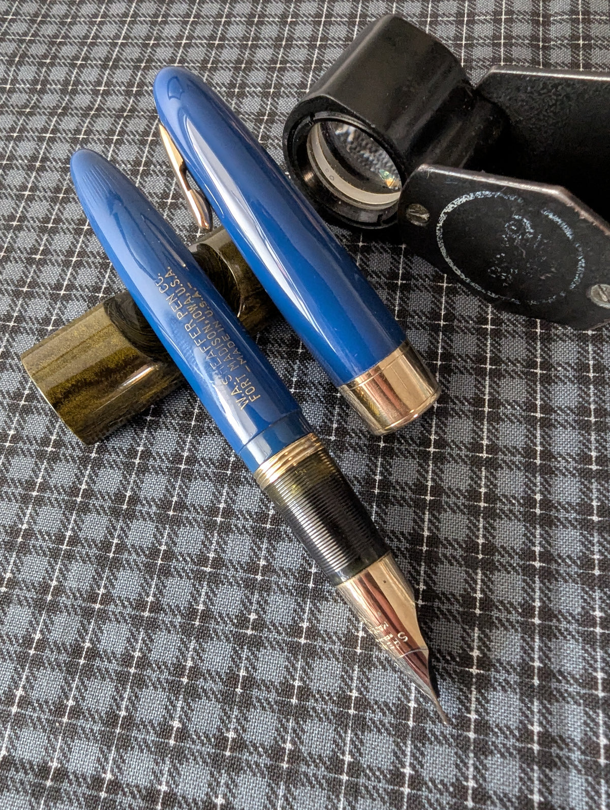 1948 Persian blue Sheaffer Tuckaway Valiant Deluxe - Vacuum-Fil - fine point